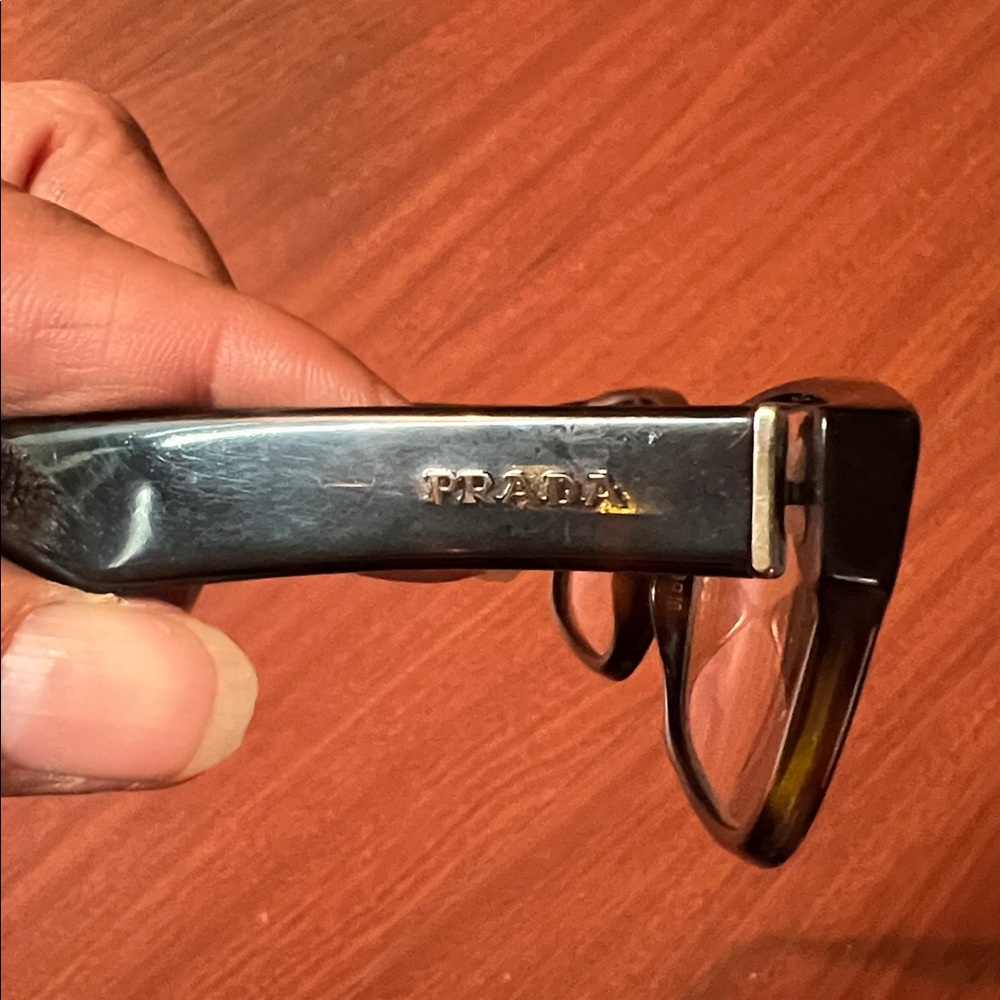 Prada Tortoise Shell‎ Eyewear - Picture 4 of 7